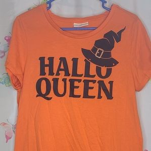Halloqueen shirt